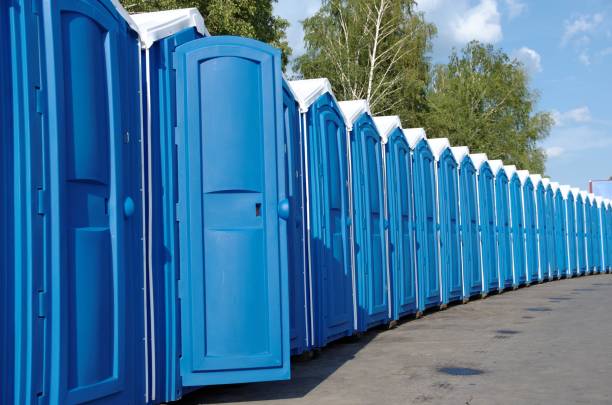Best Temporary restroom rental  in Gra Forks Af, ND